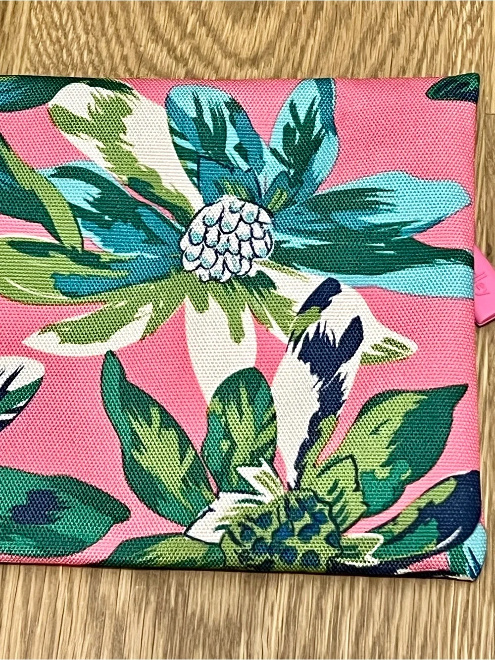 Vera Bradley Zippered Pencil Pouch Lighten Up Tropical Paradise NWT Pink Green